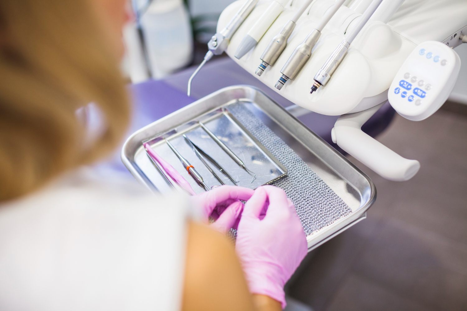 Pilniki endodontyczne – rodzaje i zastosowanie